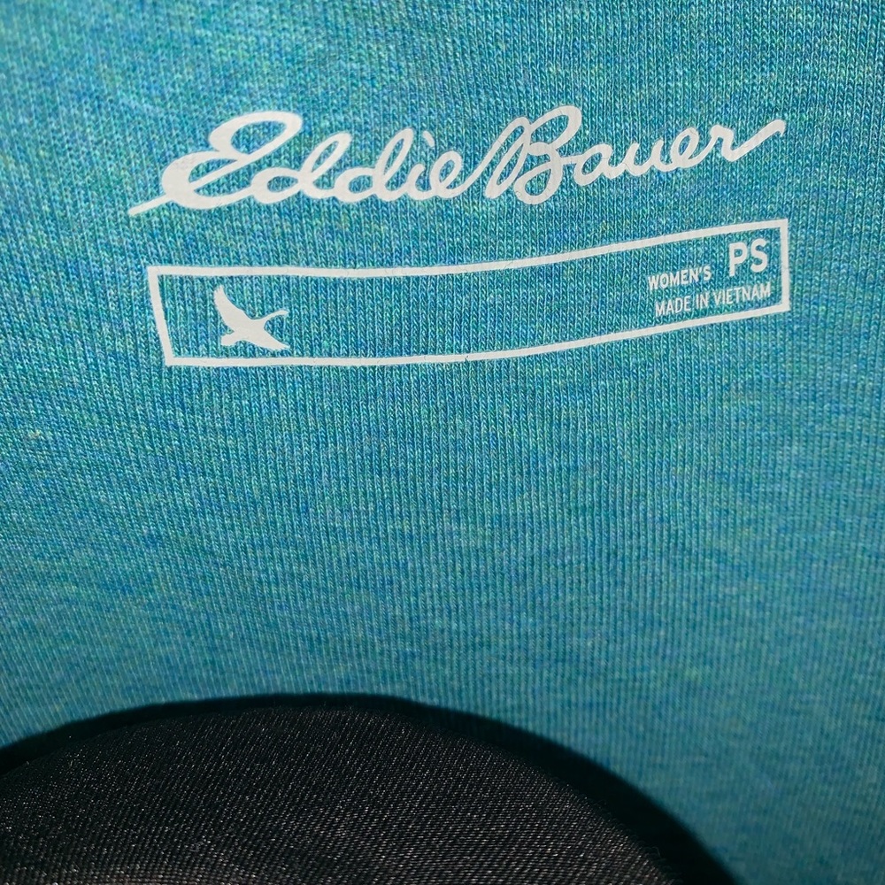 Eddie Bauer. Tee shirt Size Ps ,long sleeve. - Picture 2 of 5
